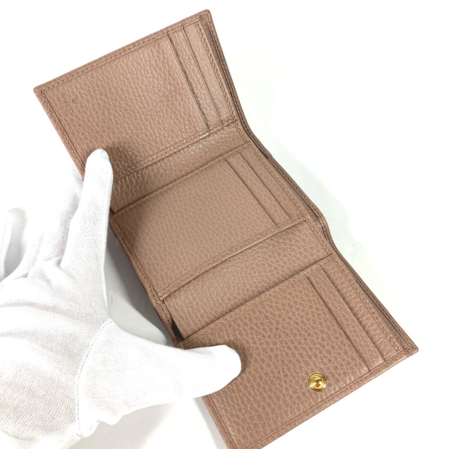 Gucci Beige Leather Wallet (Tri-Fold)