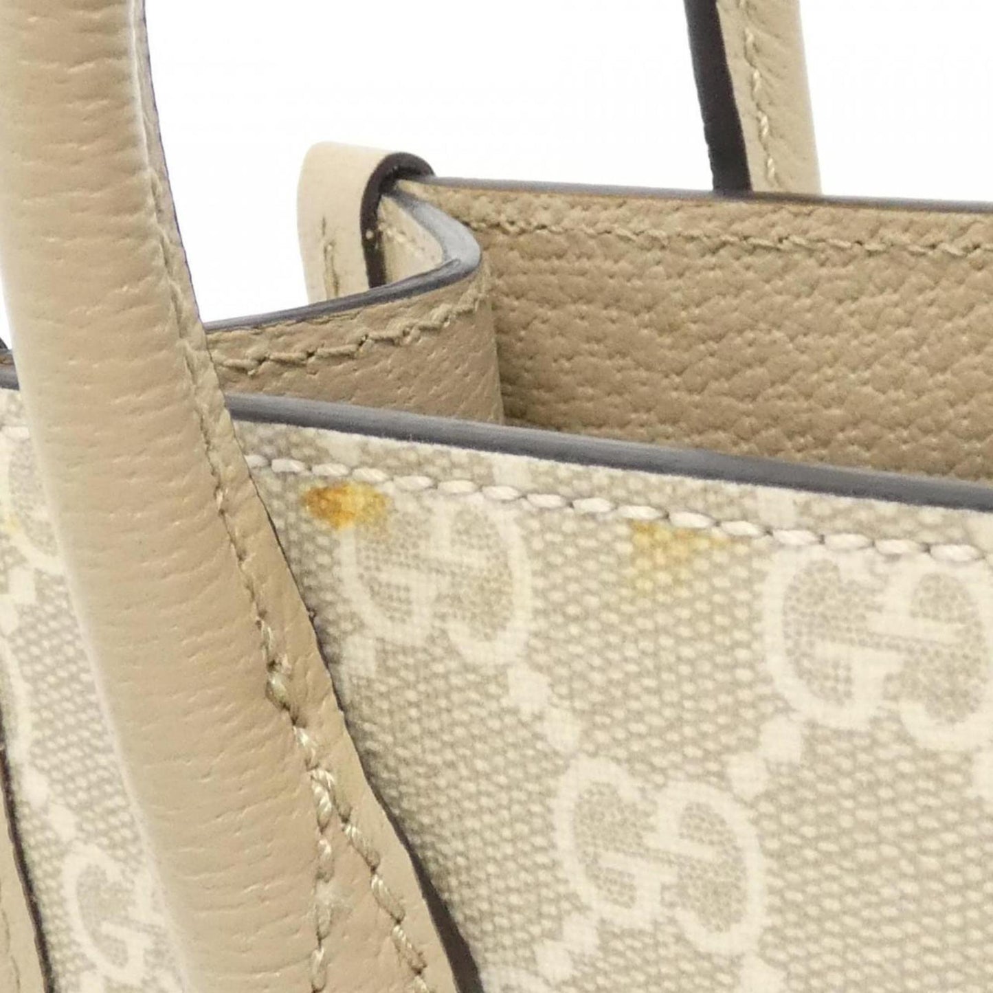 Gucci Beige White Gg Supreme Leather Handbag
