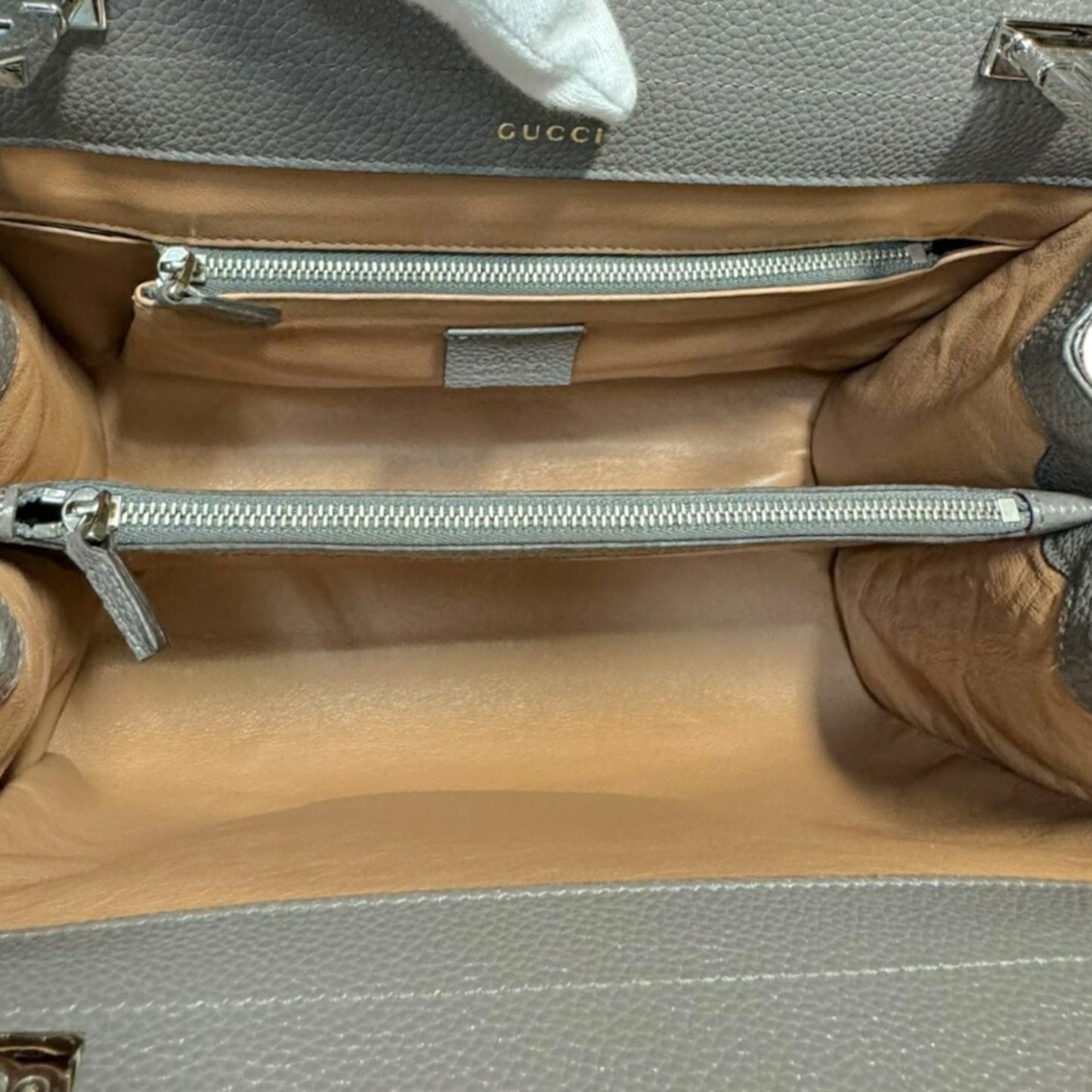 Gucci Daily Gray Leather Shoulder Bag