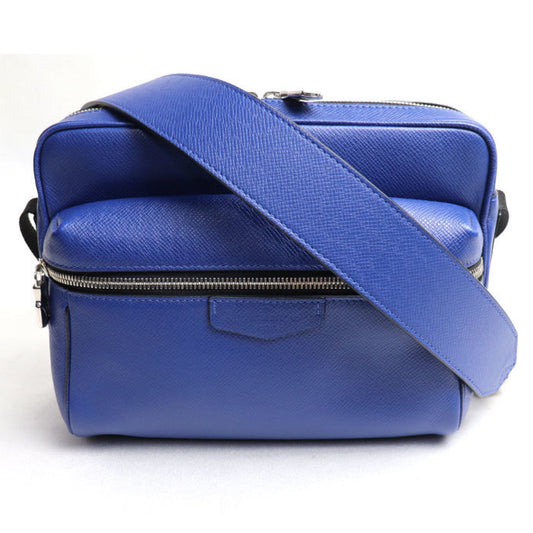 Louis Vuitton Cobalt Taiga Leather Shoulder Bag ()