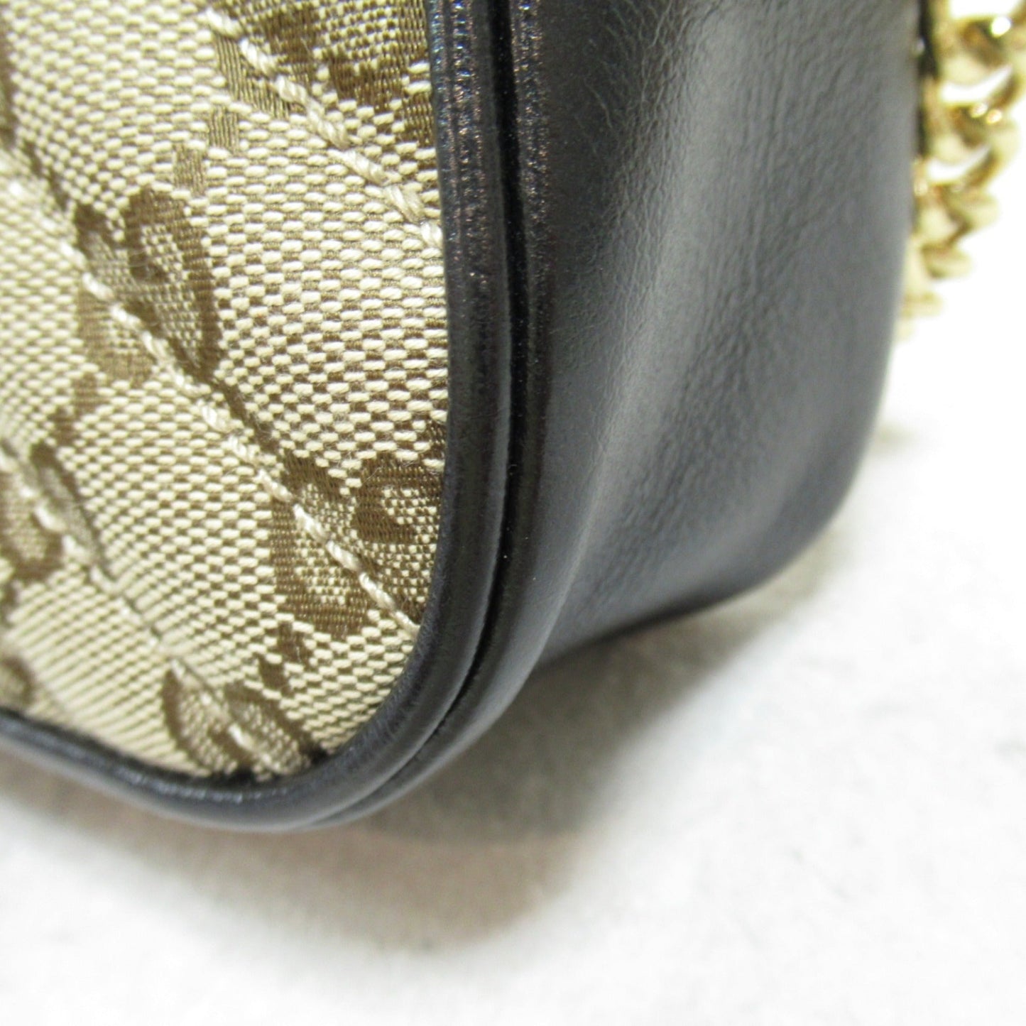 Gucci Beige Black Gg Canvas Leather Shoulder Bag