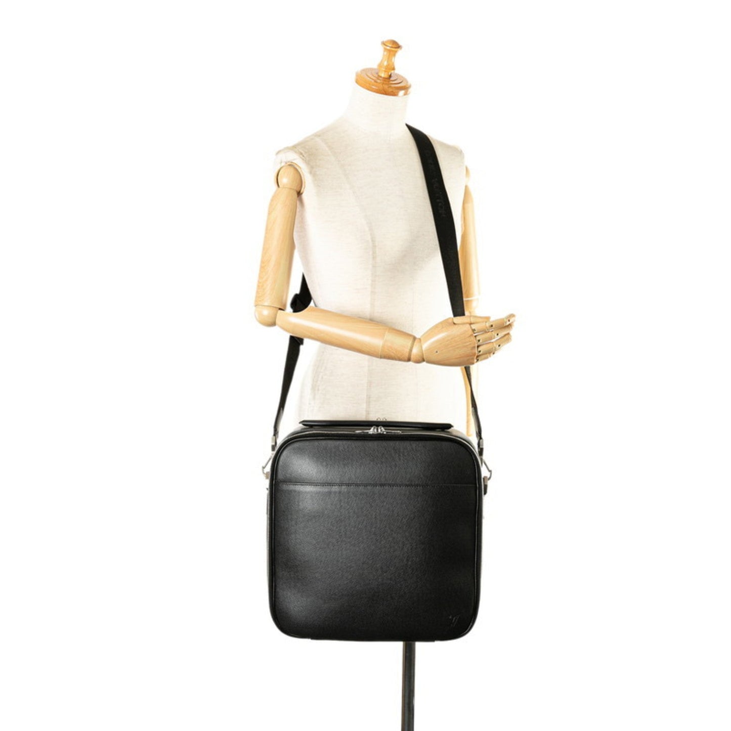 Louis Vuitton Ardoise Black Leather Shoulder Bag