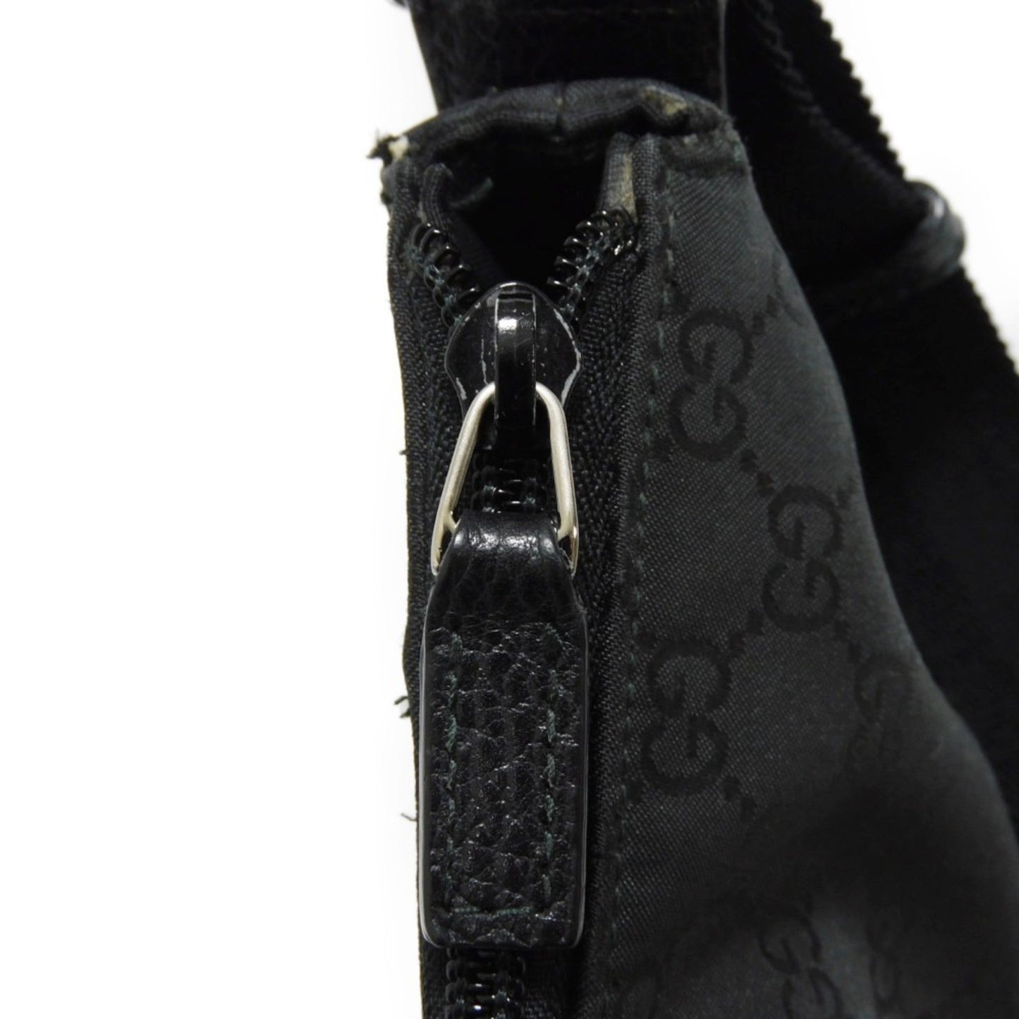 Gucci Black Nylon Canvas Leather Messenger Bag Shoulder Bag