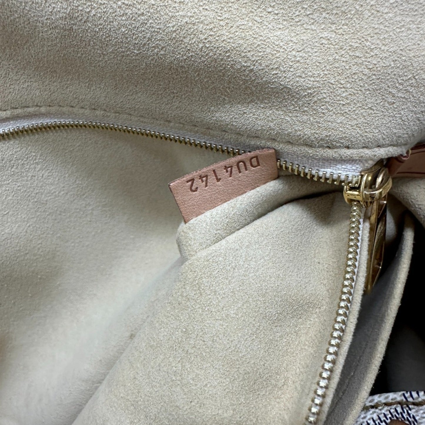 Louis Vuitton White Other Shoulder Bag