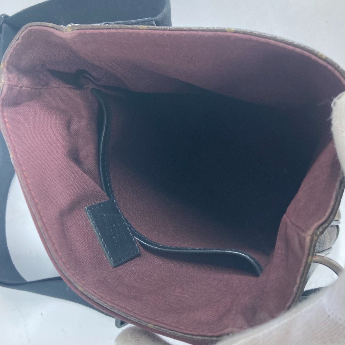 Louis Vuitton Black Brown Canvas Pochette Shoulder Bag