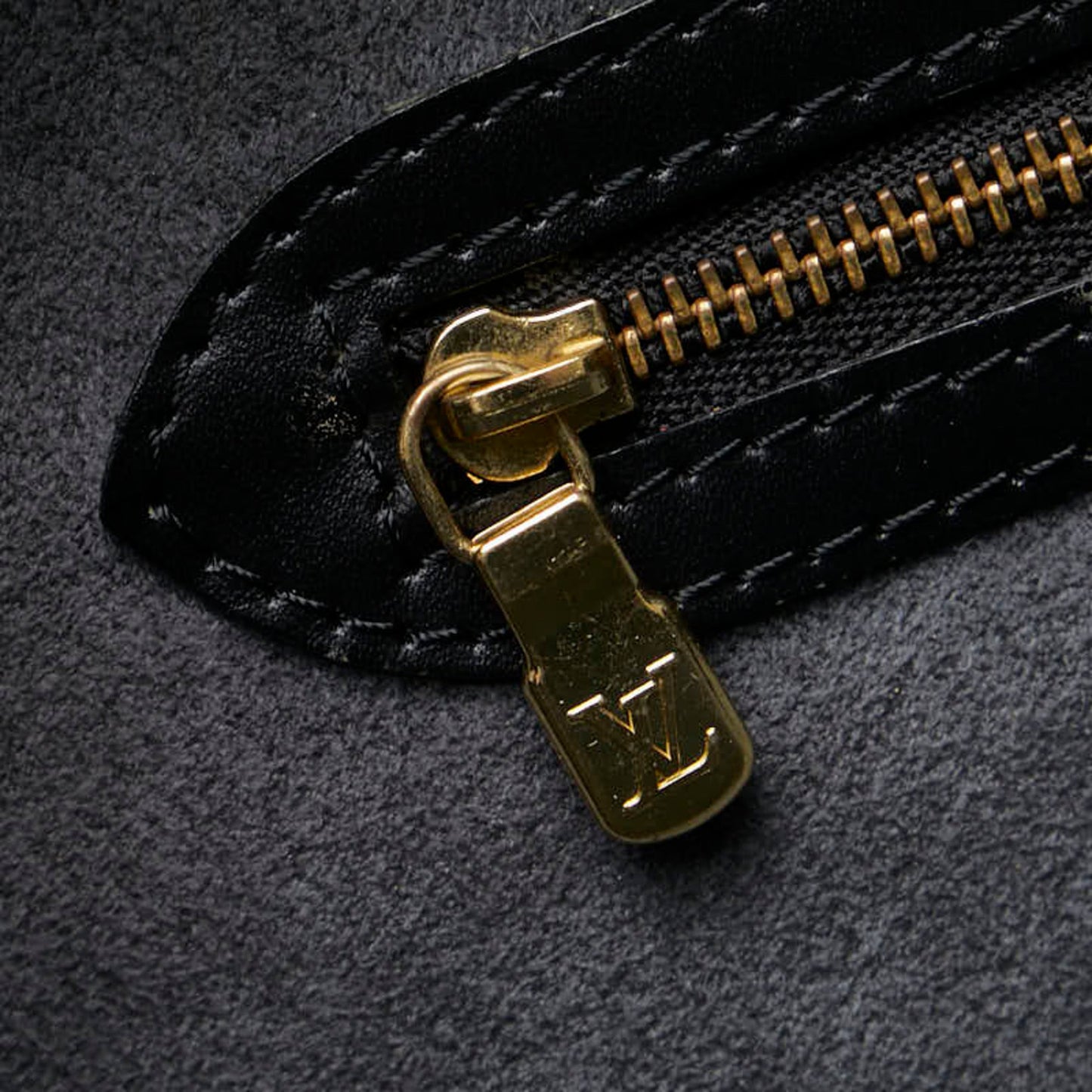 Louis Vuitton Black Noir Leather Handbag Shoulder Bag