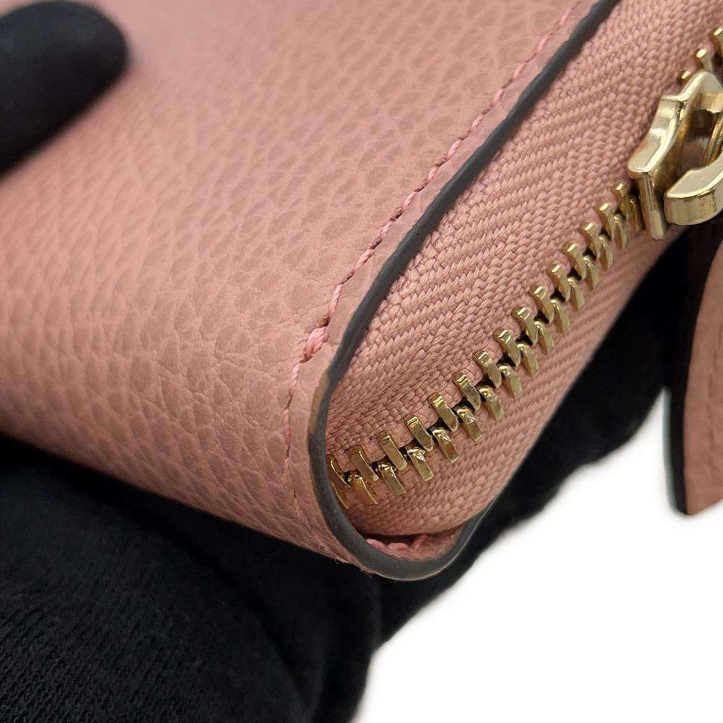 Gucci Pink Leather Long Wallet (Bi-Fold)