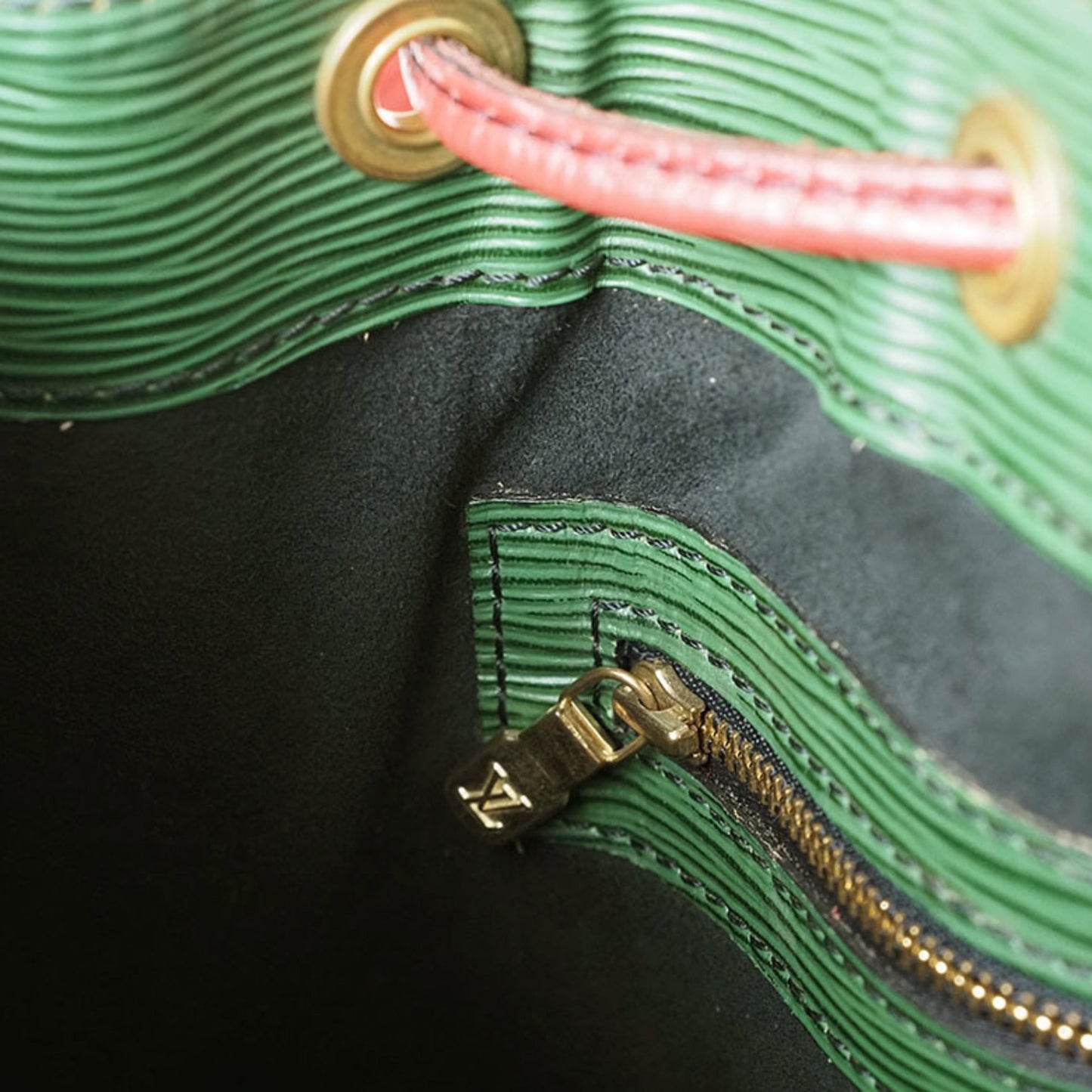 Louis Vuitton Green Epi Leather Shoulder Bag