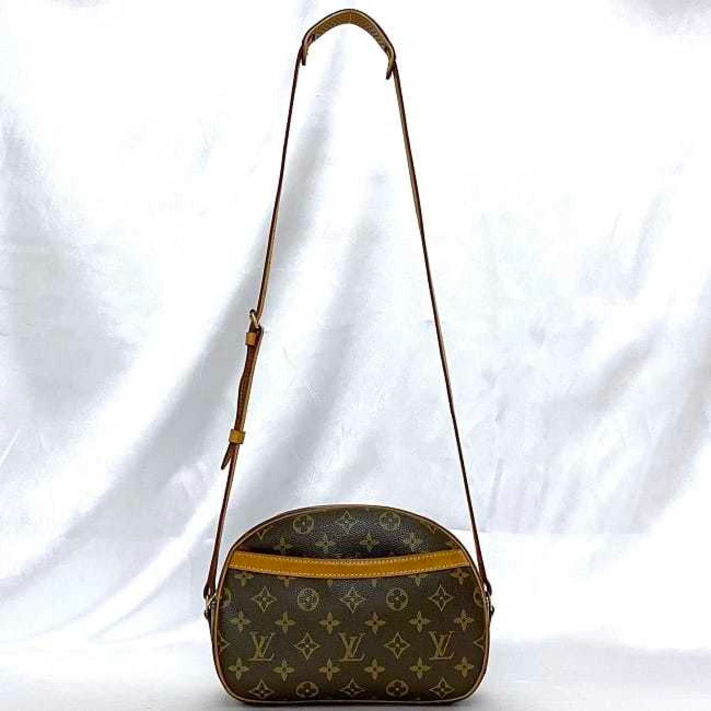 Louis Vuitton Brown Monogram Monogram Shoulder Bag