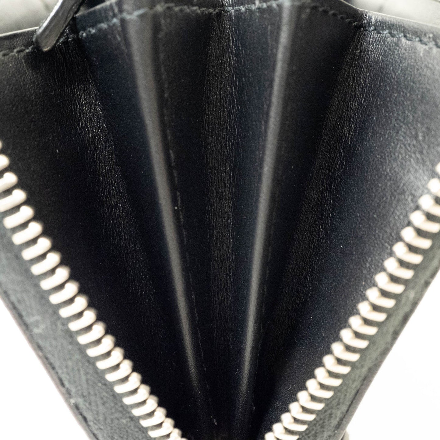Gucci Black Gg Supreme Leather Long Wallet (Bi-Fold)