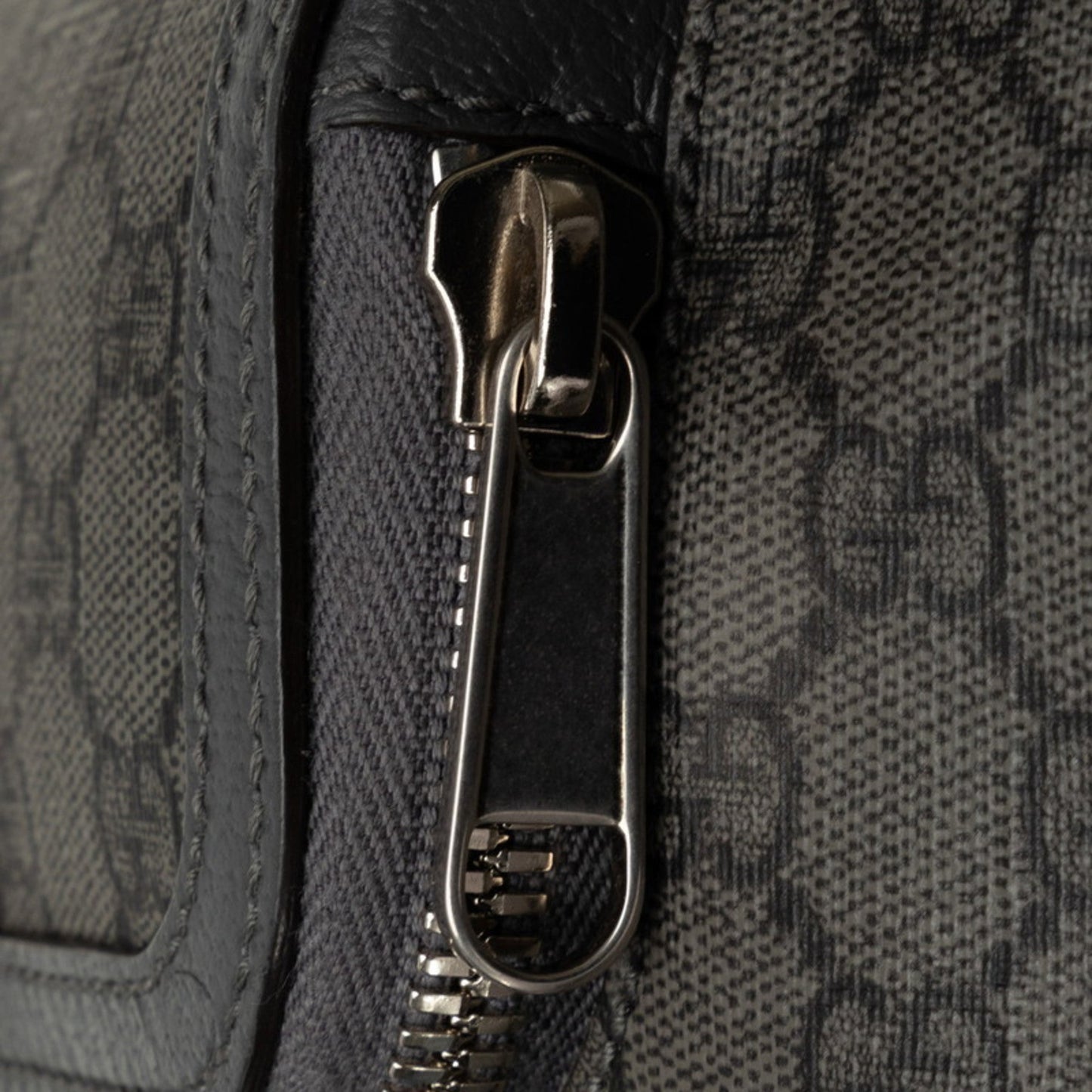 Gucci Gg Marmont Gray Gg Supreme Fanny Pack