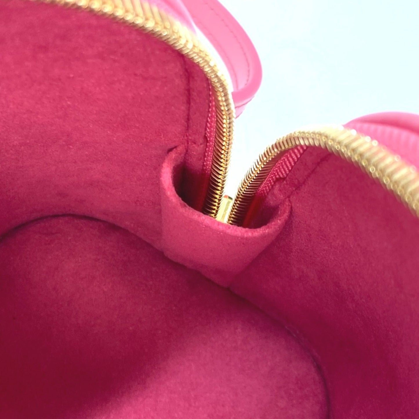Louis Vuitton Pink Leather Shoulder Bag