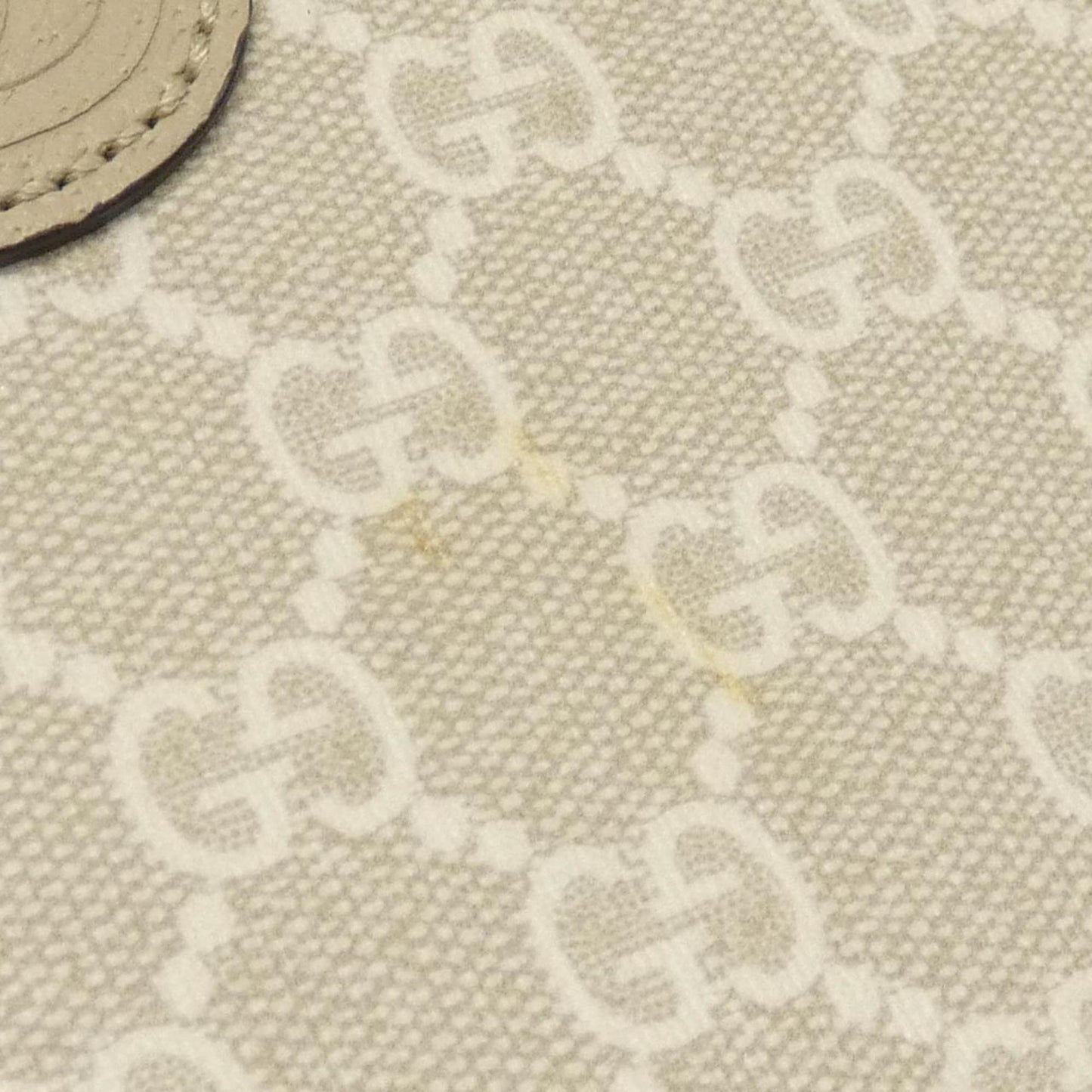 Gucci Beige White Gg Supreme Leather Handbag