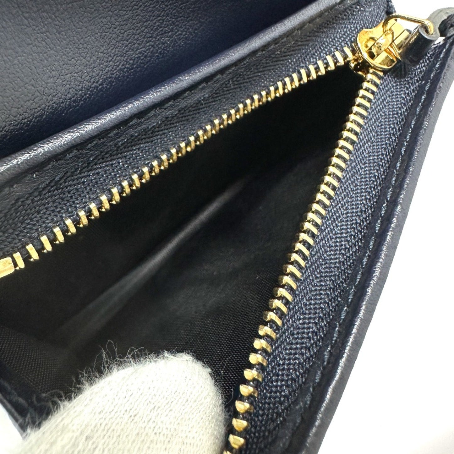 Gucci Beige Other Wallet (Tri-Fold)