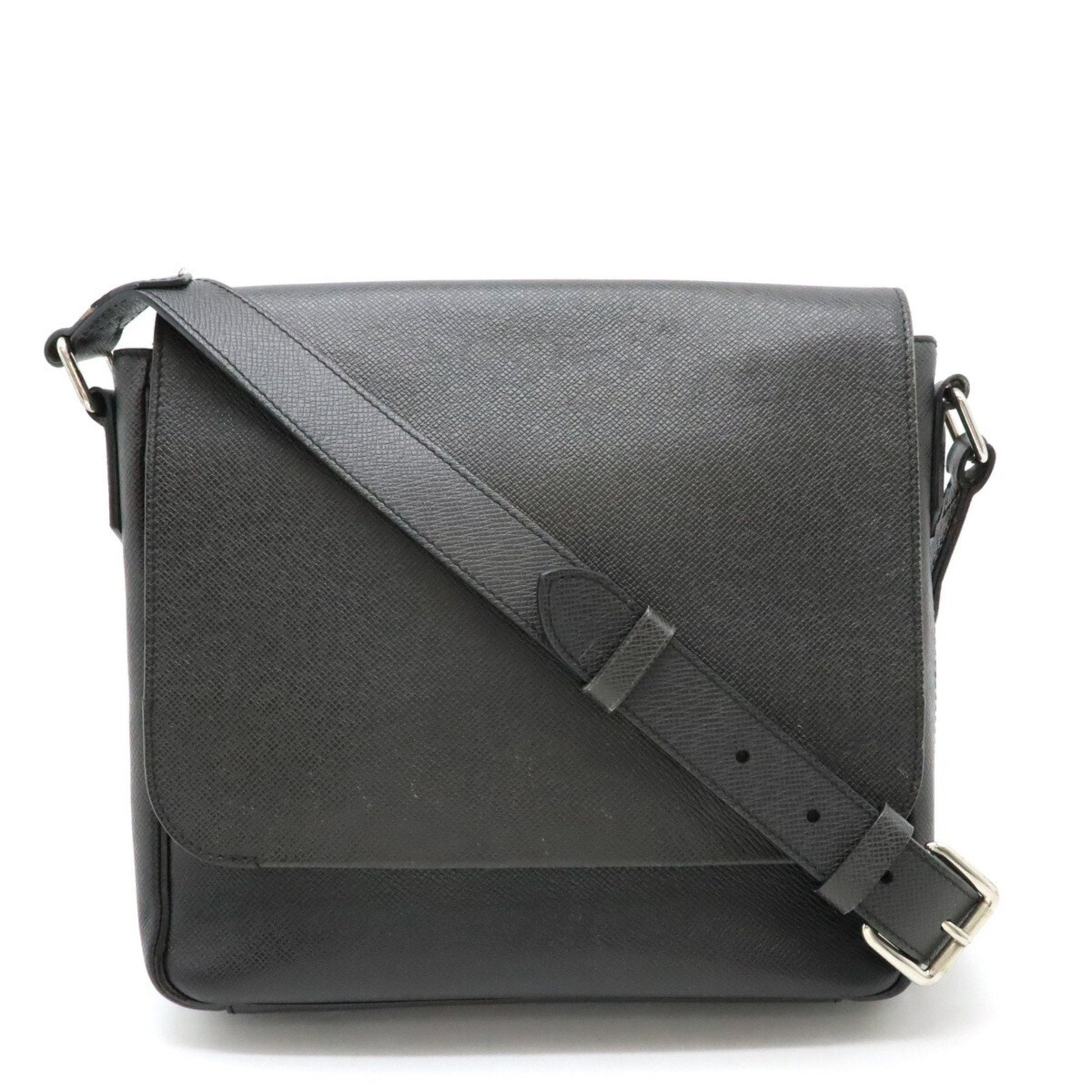 Louis Vuitton Ardoise Taiga Leather Shoulder Bag ()