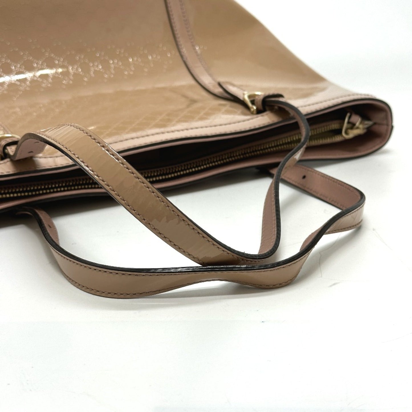 Gucci Beige Patent Leather Tote Bag