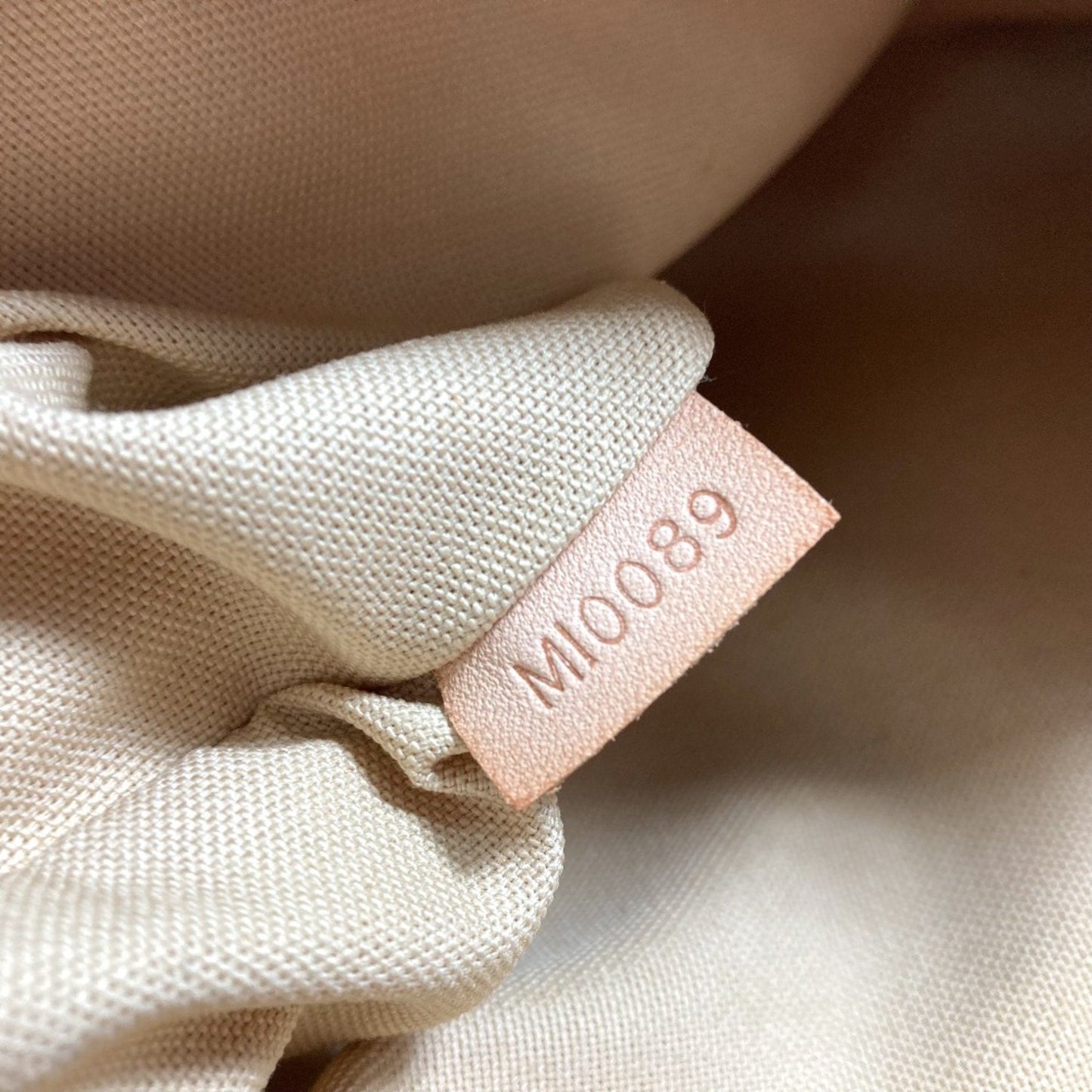 Louis Vuitton White Other Shoulder Bag