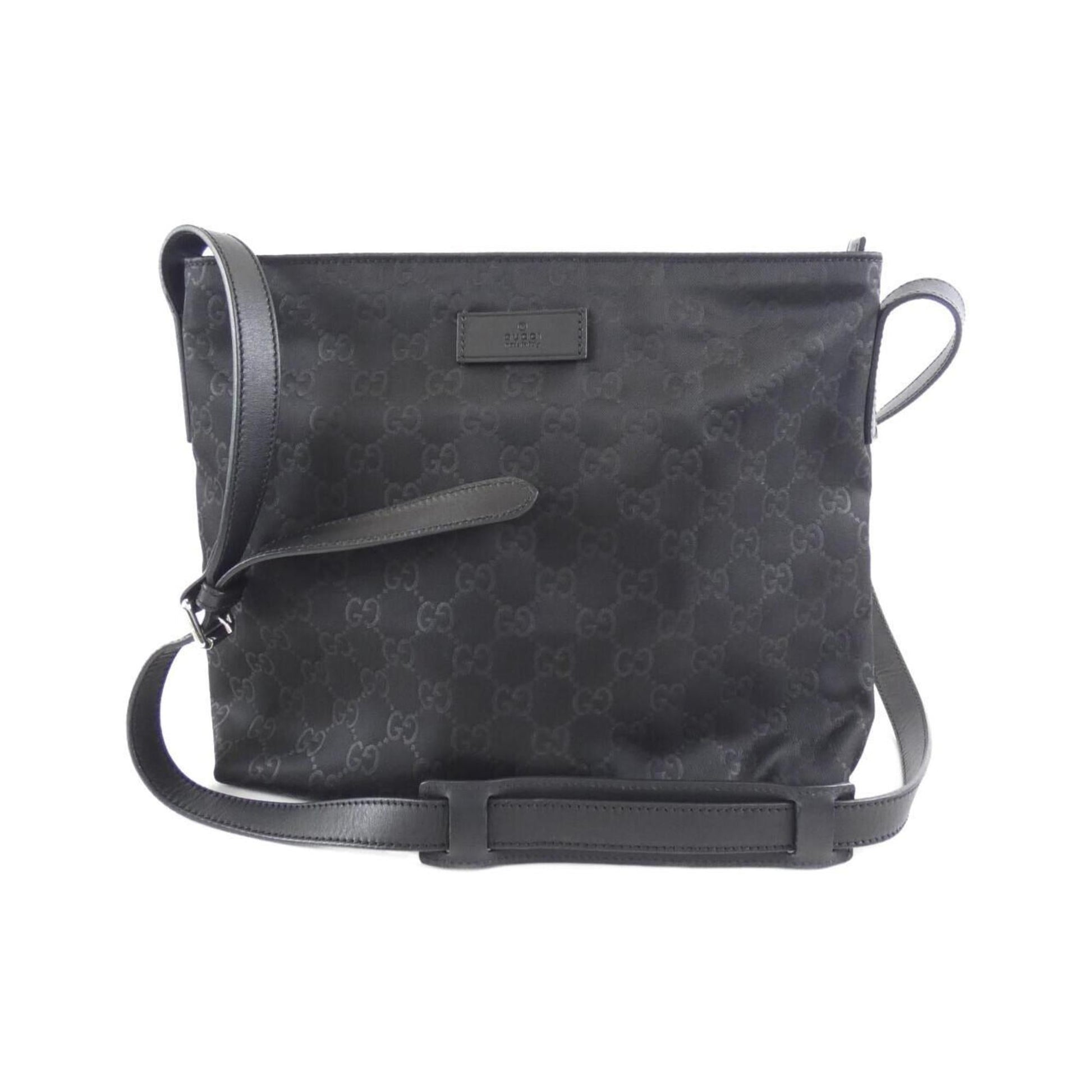 Gucci Black Nylon Shoulder Bag ()