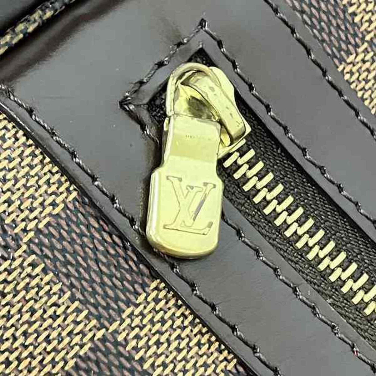 Louis Vuitton Brown Damier Canvas Damier Canvas Shoulder Bag