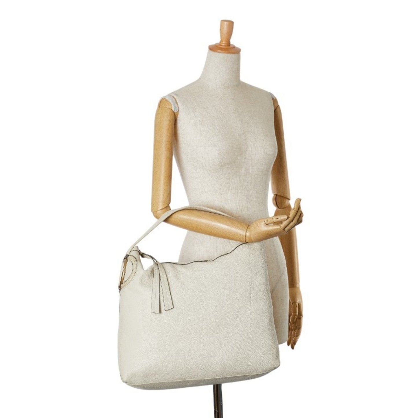 Gucci Ivory Leather Shoulder Bag