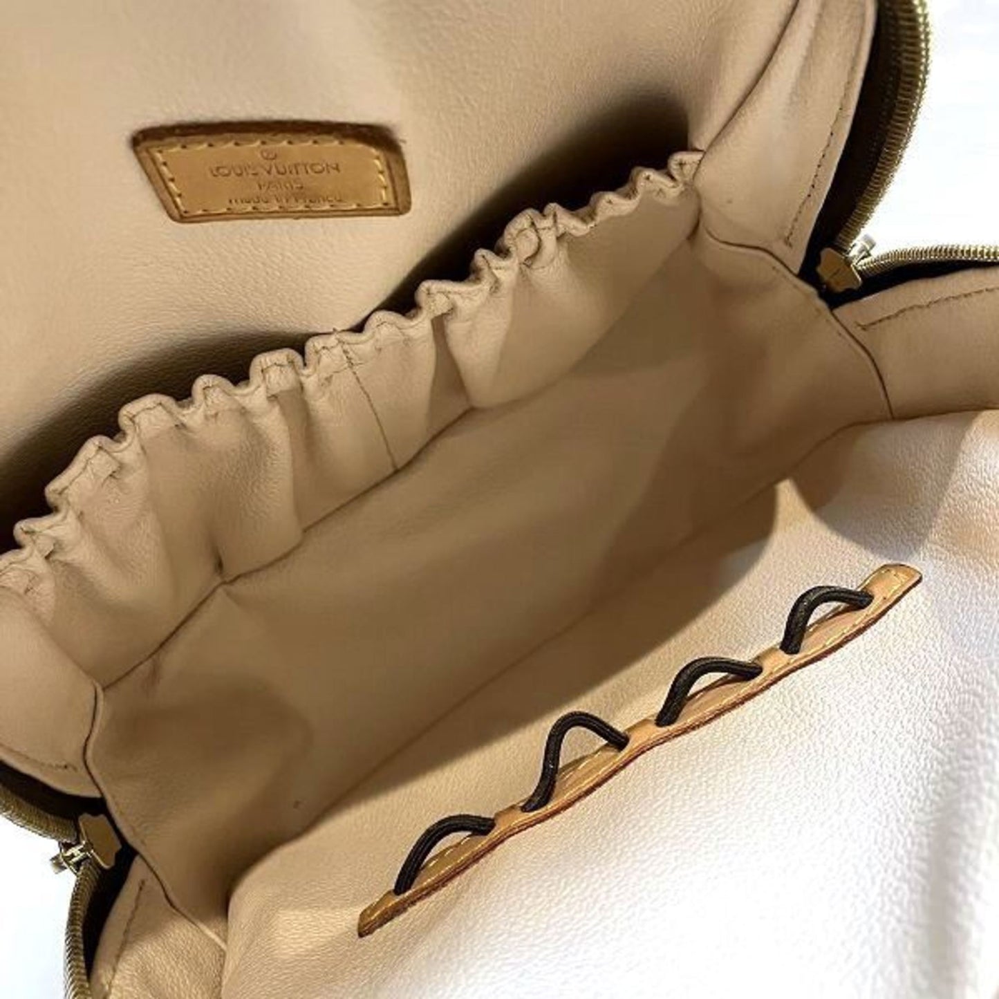 Louis Vuitton Brown Handbag Shoulder Bag
