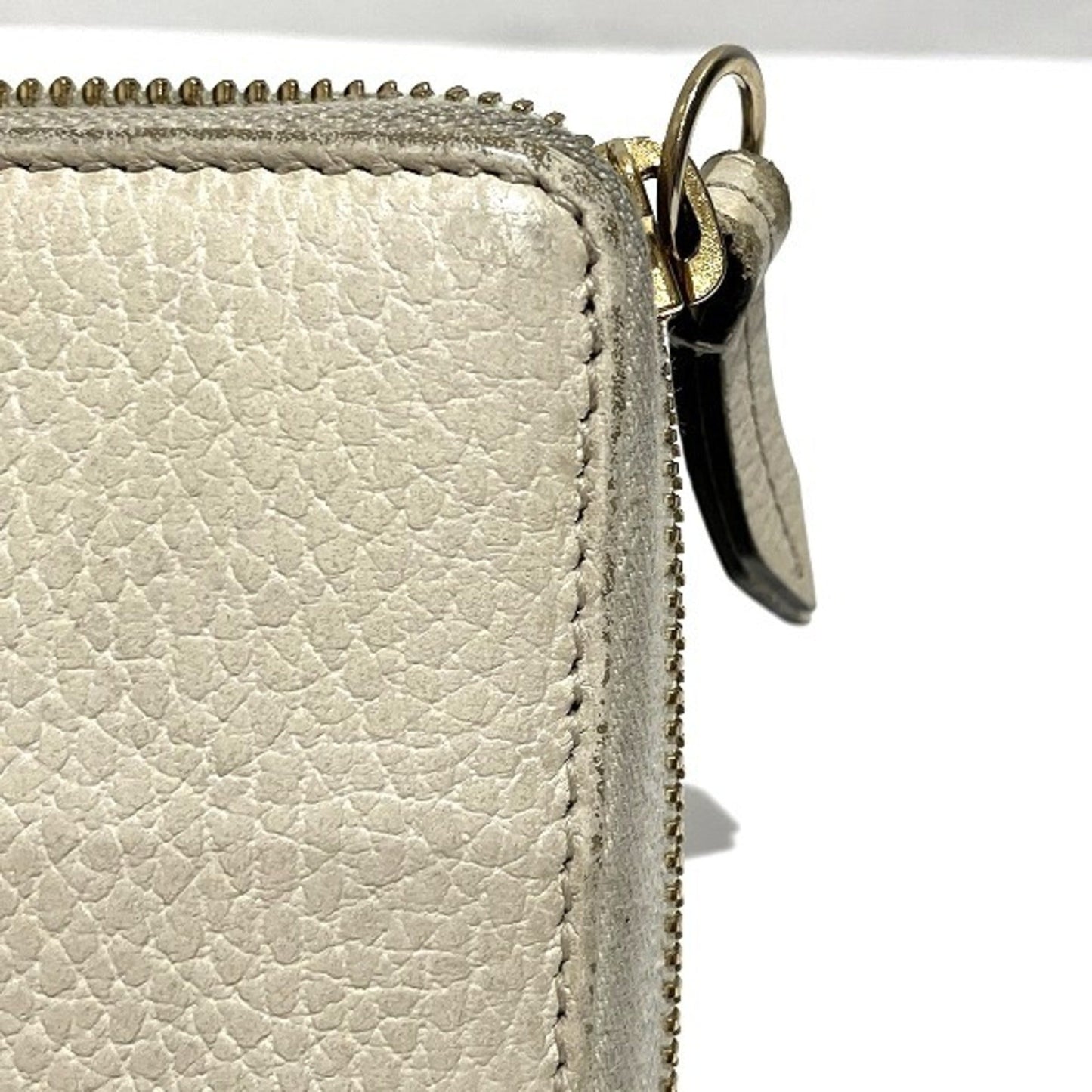 Gucci Off-White Leather Long Wallet (Bi-Fold)