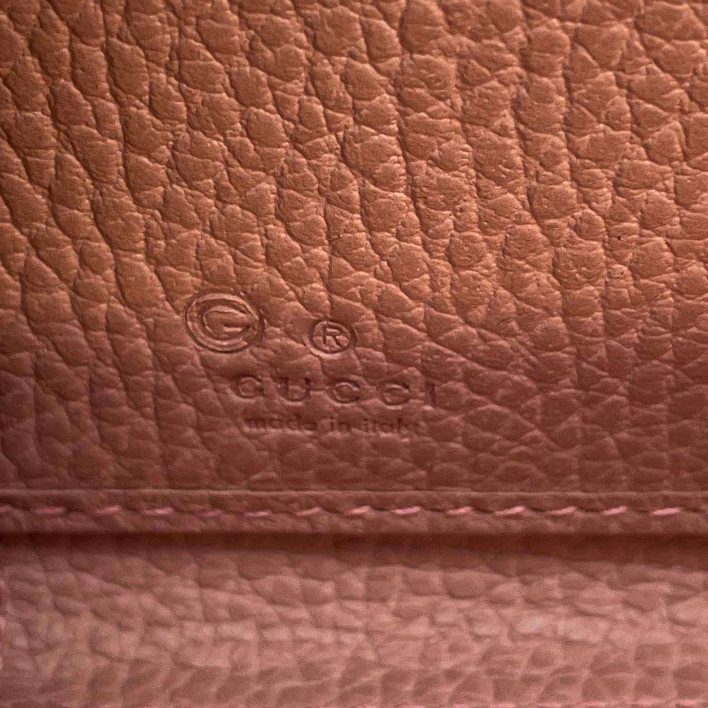 Gucci Pink Leather Long Wallet (Bi-Fold)