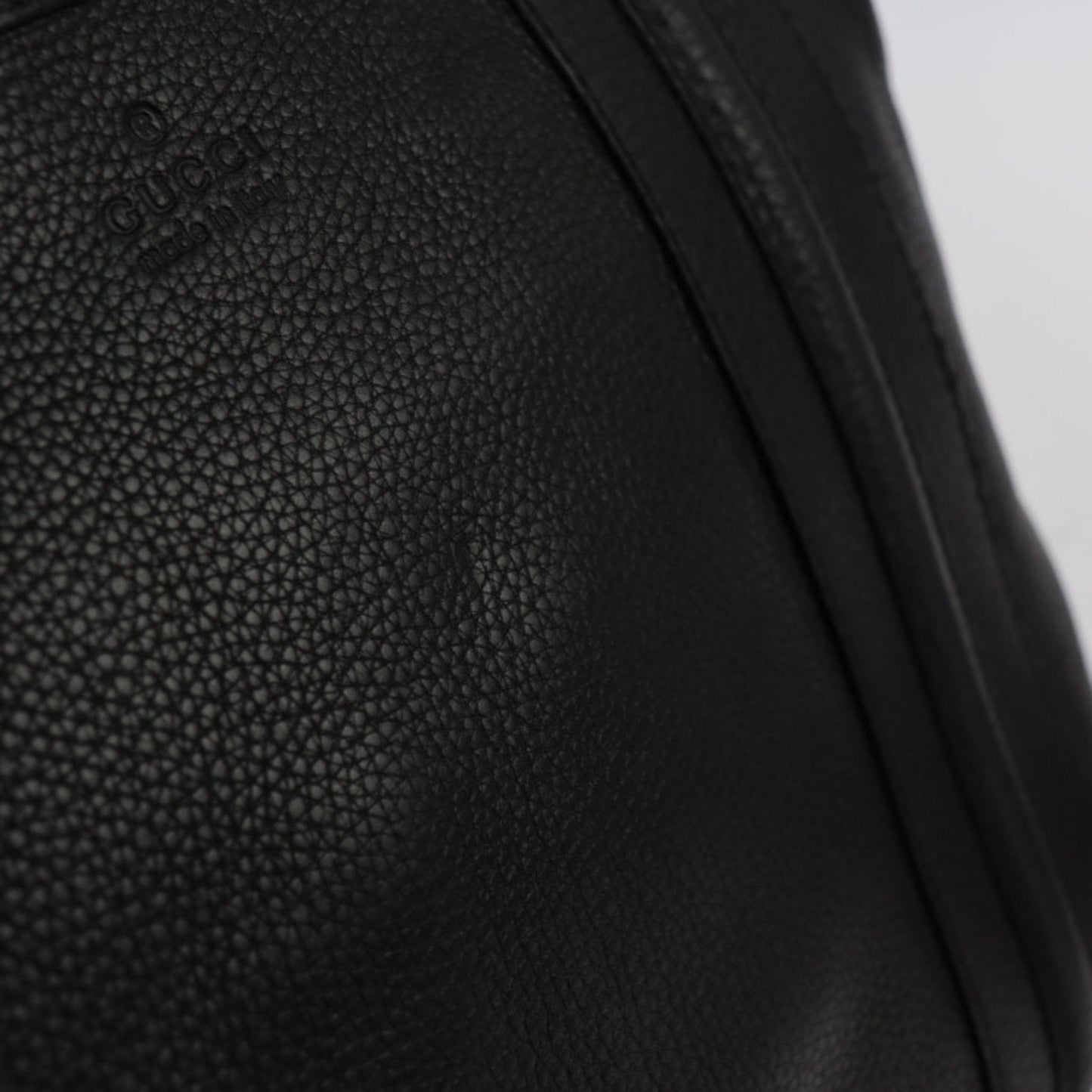 Gucci Black Leather Messenger Bag Shoulder Bag