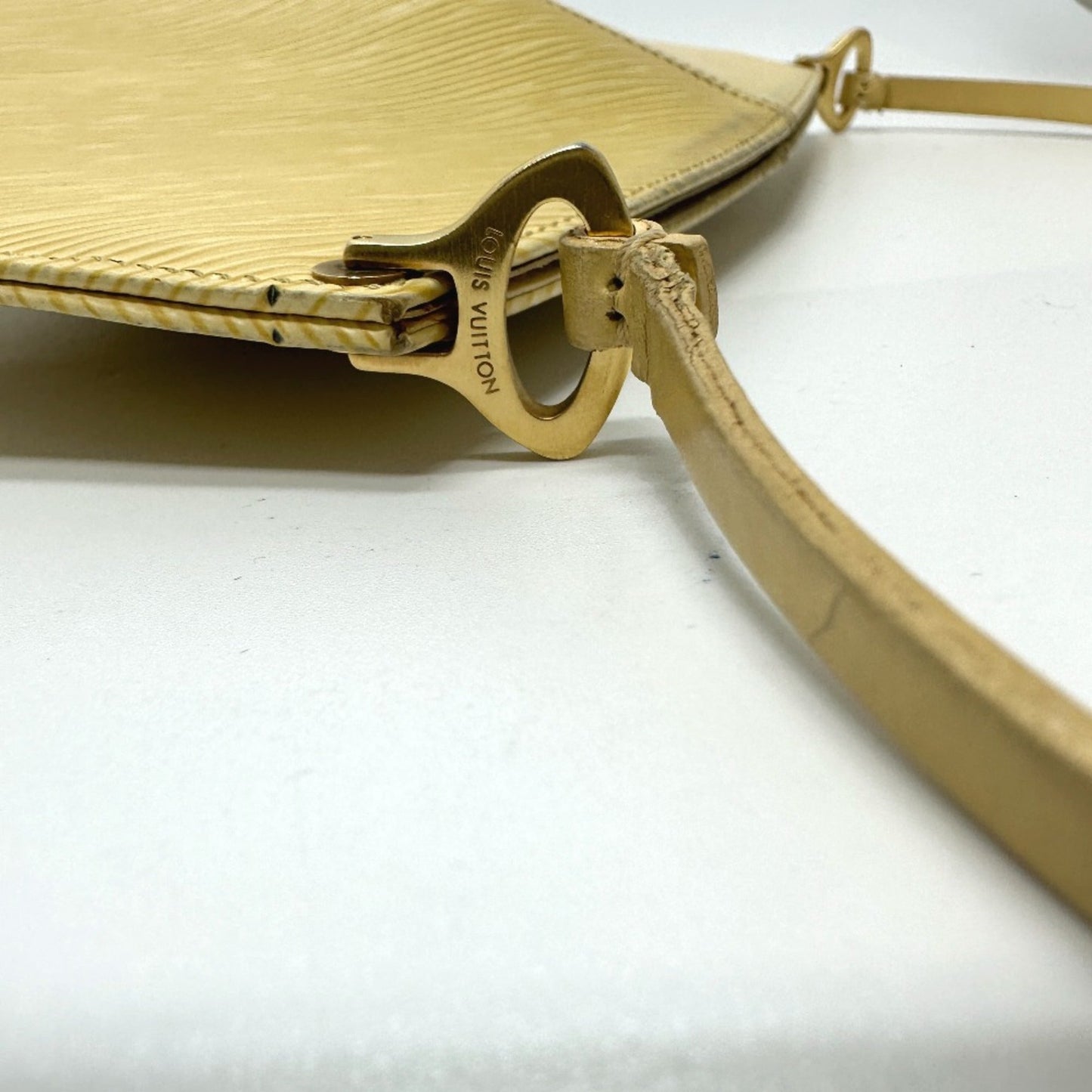 Louis Vuitton Beige Leather Shoulder Bag
