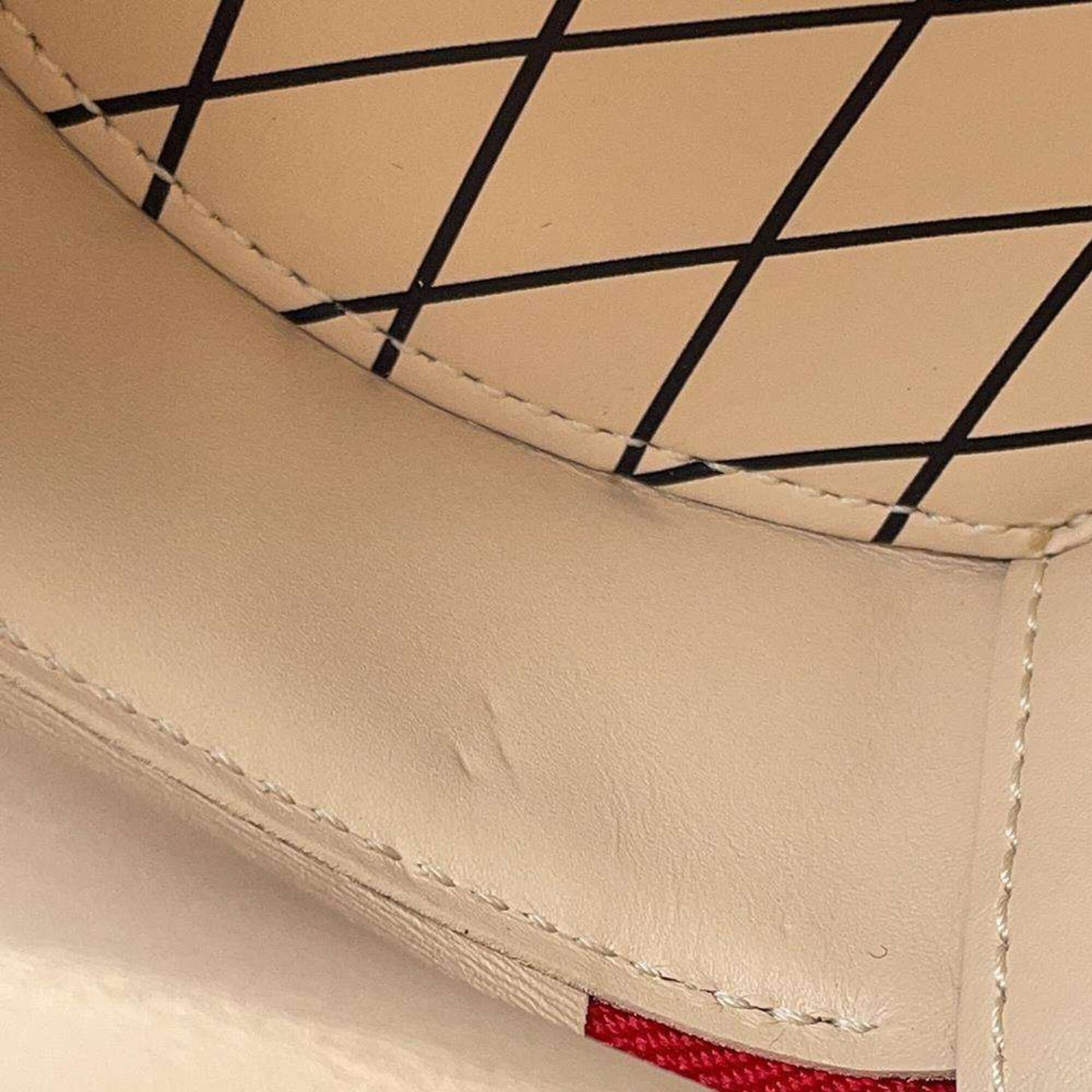 Louis Vuitton Rouge Monogram Vernis Pochette Shoulder Bag