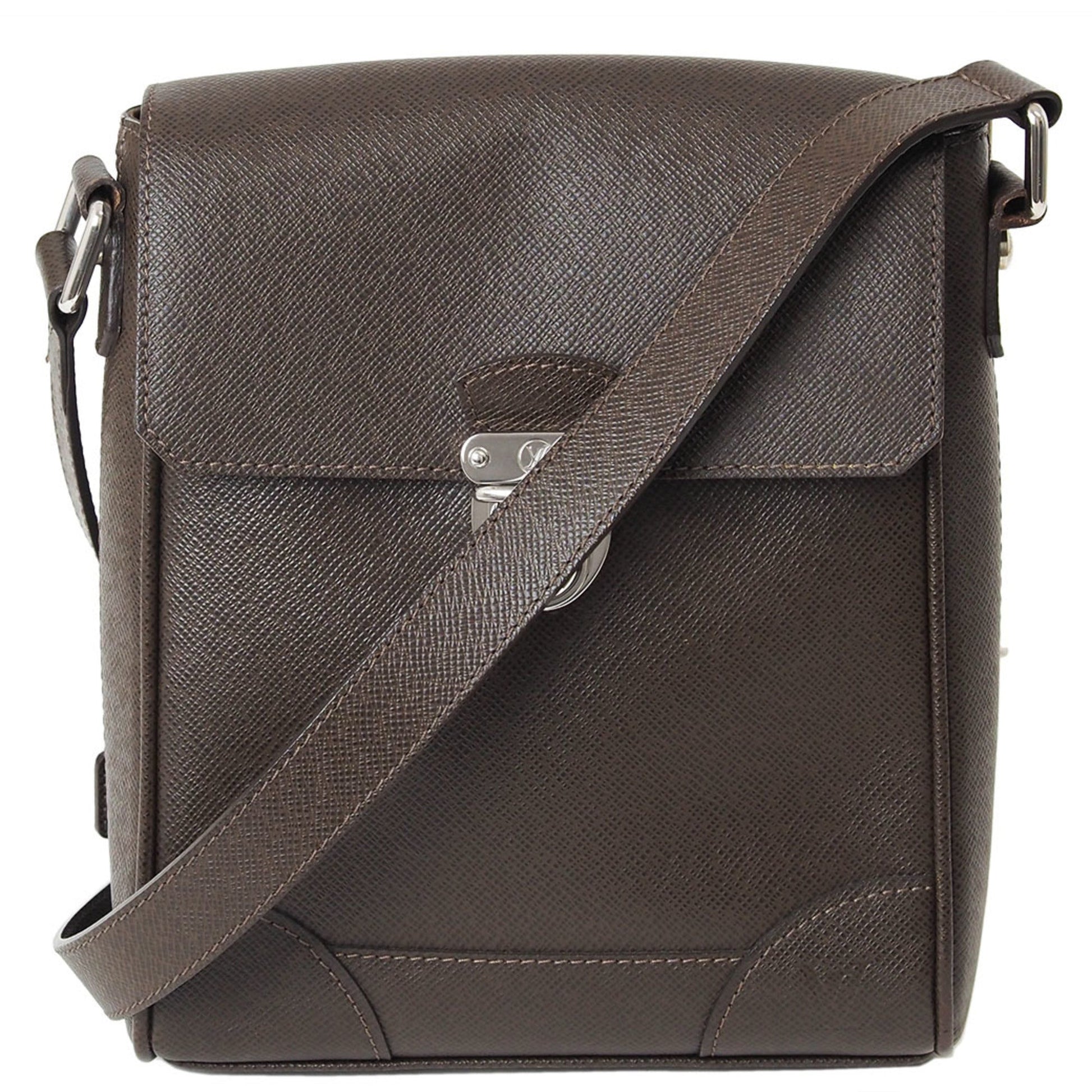Louis Vuitton Taiga Grizzly Taiga Leather Shoulder Bag ()