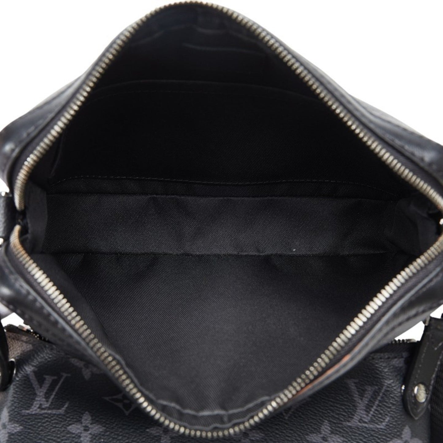Louis Vuitton Monogram Eclipse Black Gray Pvc Leather Pouch Shoulder Bag