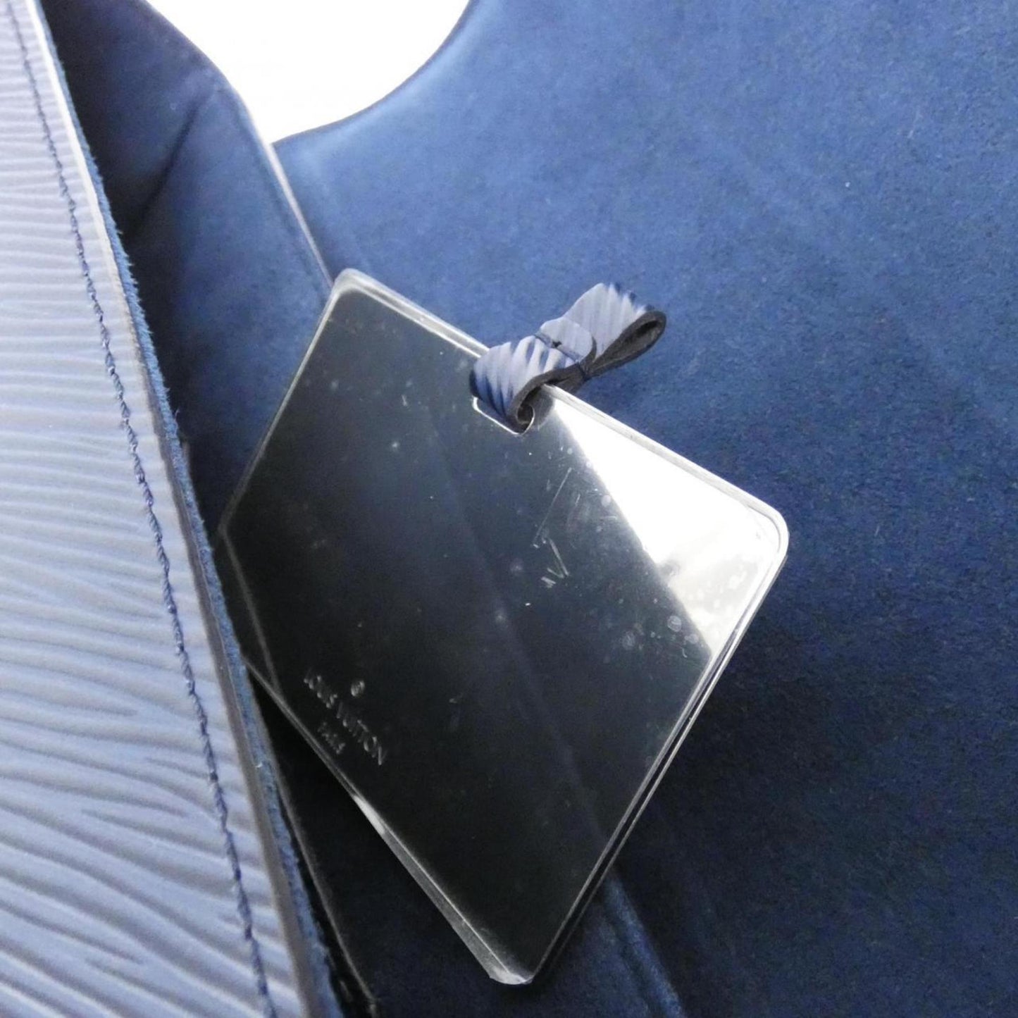 Louis Vuitton Indigo Leather Shoulder Bag