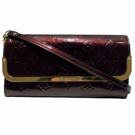 Louis Vuitton Red Color Patent Leather Shoulder Bag ()