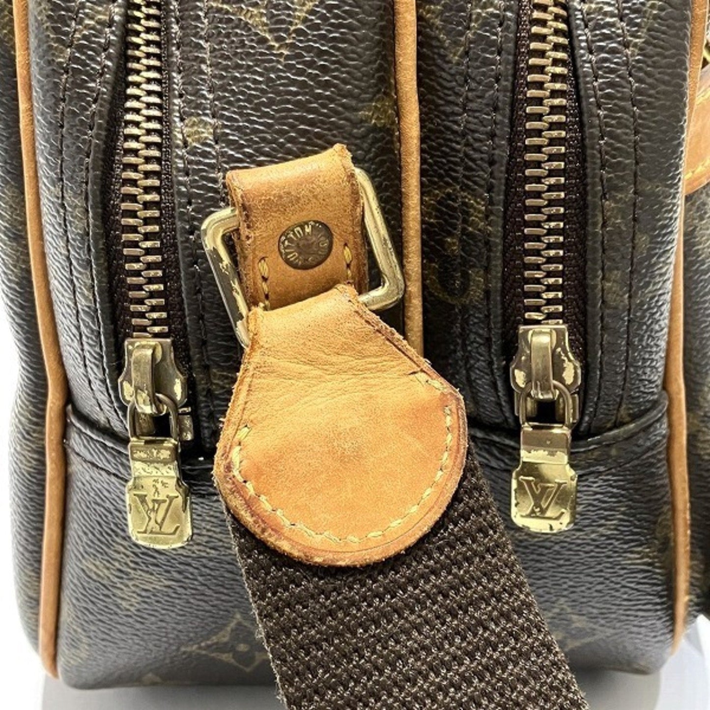 Louis Vuitton Brown Galle Monogram Monogram Shoulder Bag
