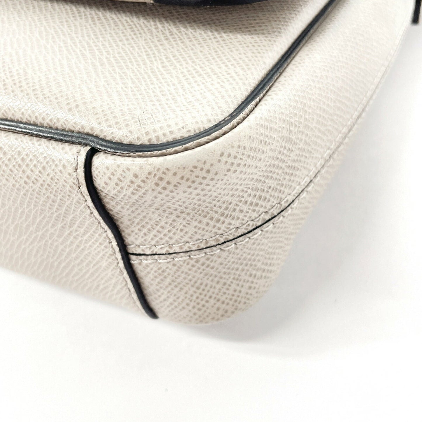 Louis Vuitton Gray Taiga Leather Shoulder Bag