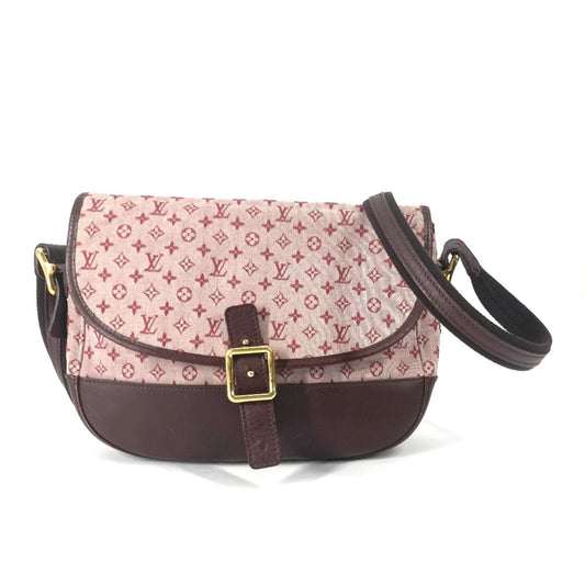 Louis Vuitton Red Other Shoulder Bag ()