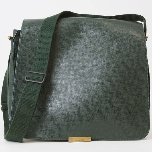 Louis Vuitton Taiga Episea Green Taiga Leather Shoulder Bag ()