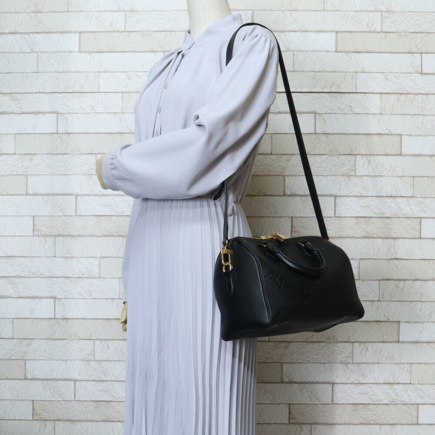Louis Vuitton Black Monogram Empreinte Shoulder Bag
