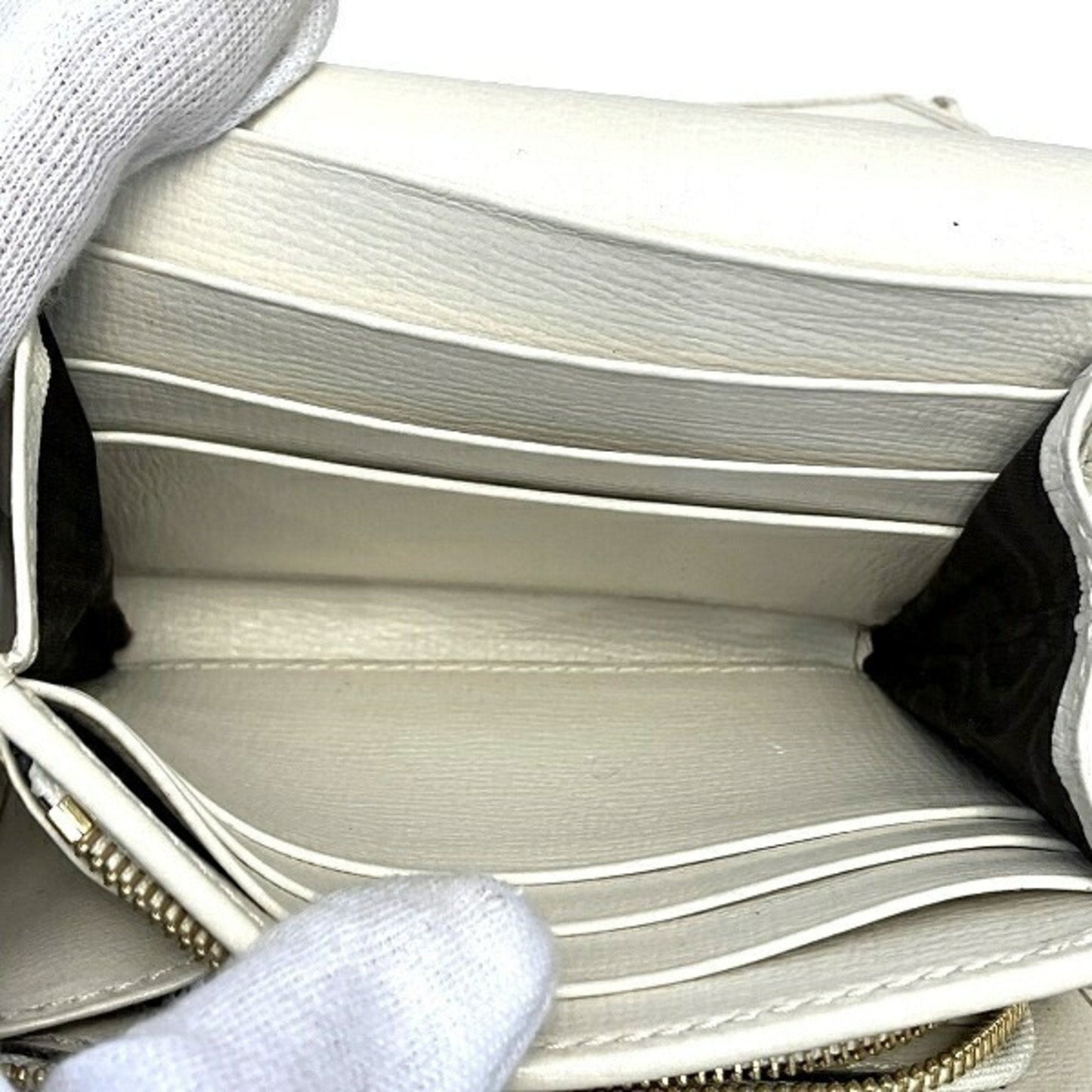 Gucci Beige White Pvc Leather Wallet (Bi-Fold)