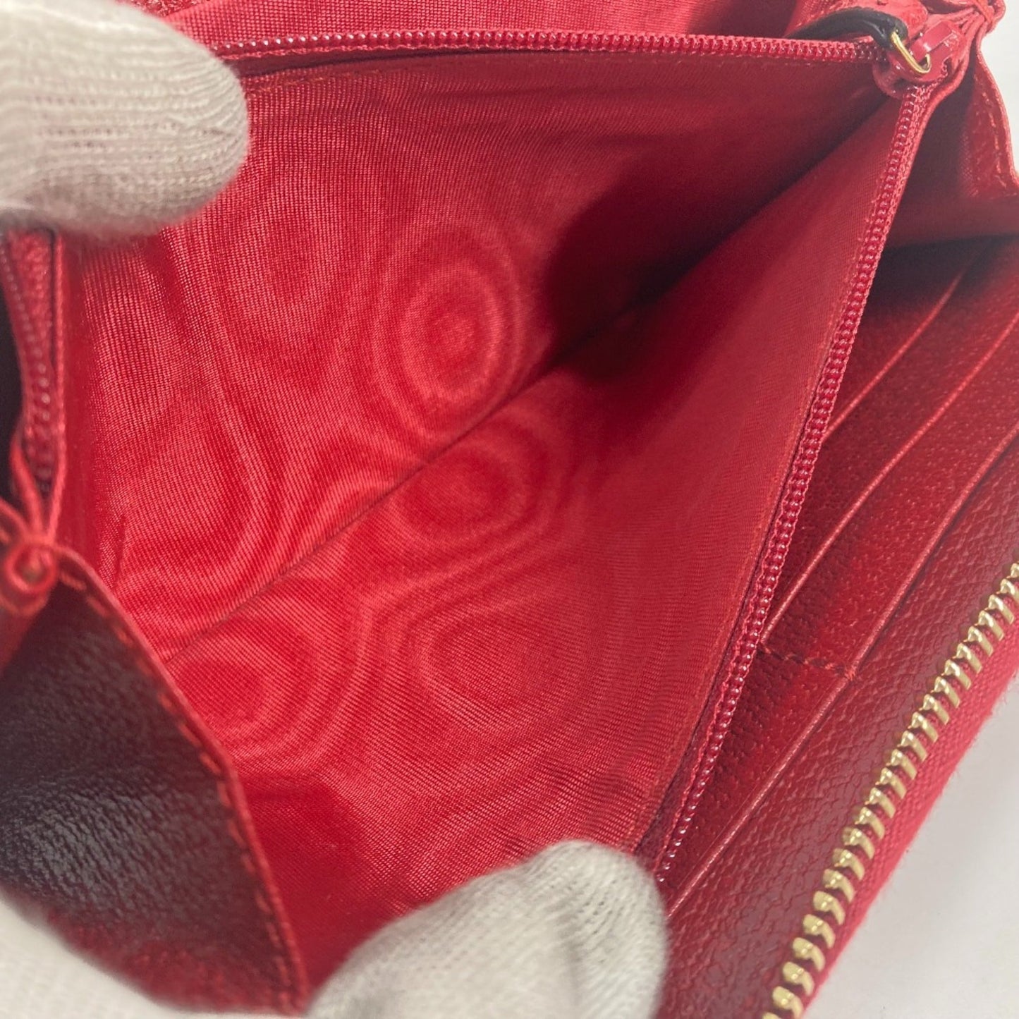 Gucci Red Other Long Wallet (Bi-Fold)