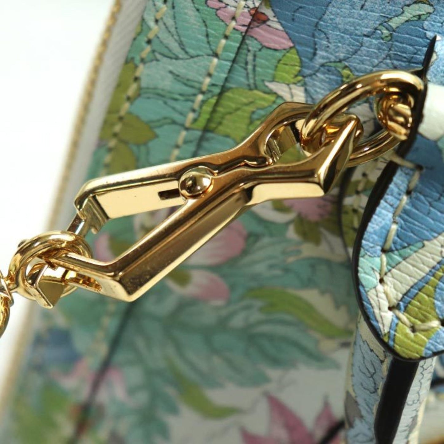 Gucci Horsebit Multi-Color White Leather Shoulder Bag