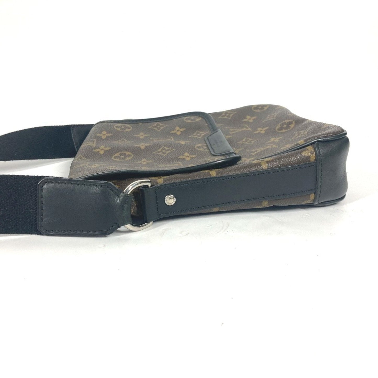 Louis Vuitton Black Brown Canvas Pochette Shoulder Bag