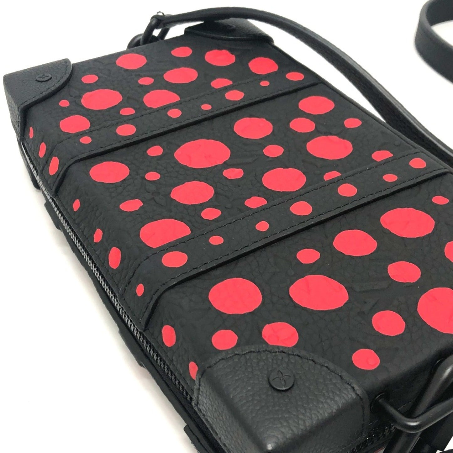 Louis Vuitton Black Leather Shoulder Bag