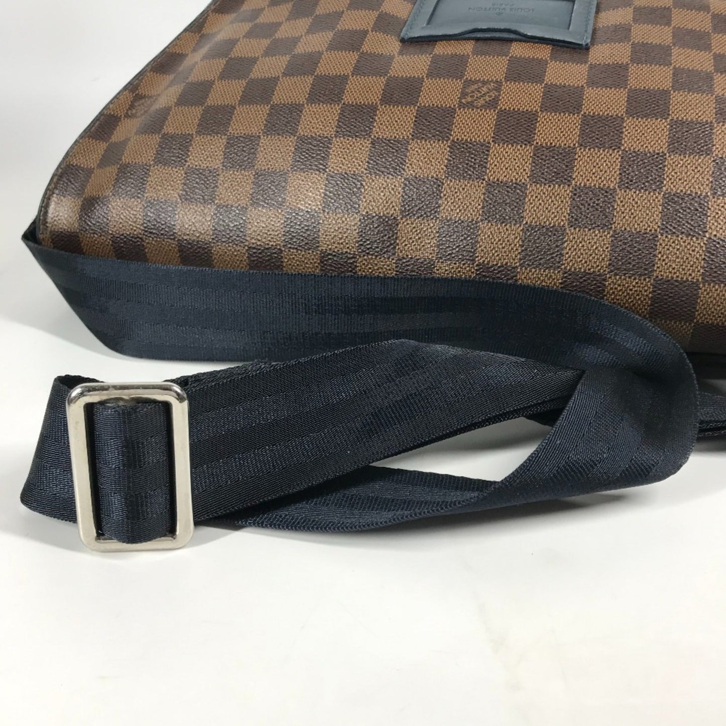 Louis Vuitton Brown Damier Canvas Messenger Bag Shoulder Bag
