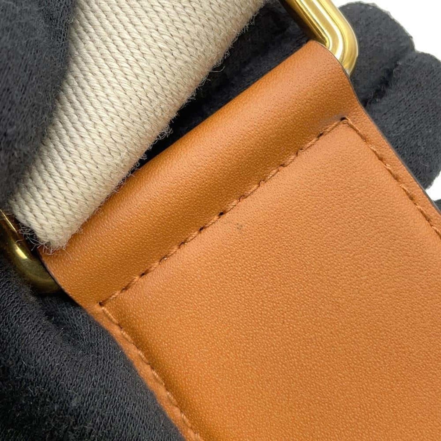 Gucci Light Brown Leather Handbag