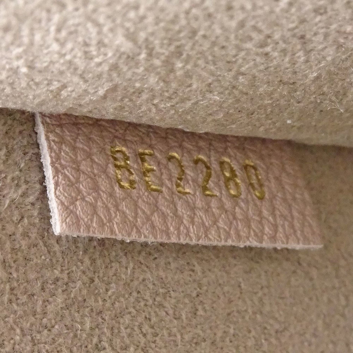 Louis Vuitton Grayish Leather Shoulder Bag