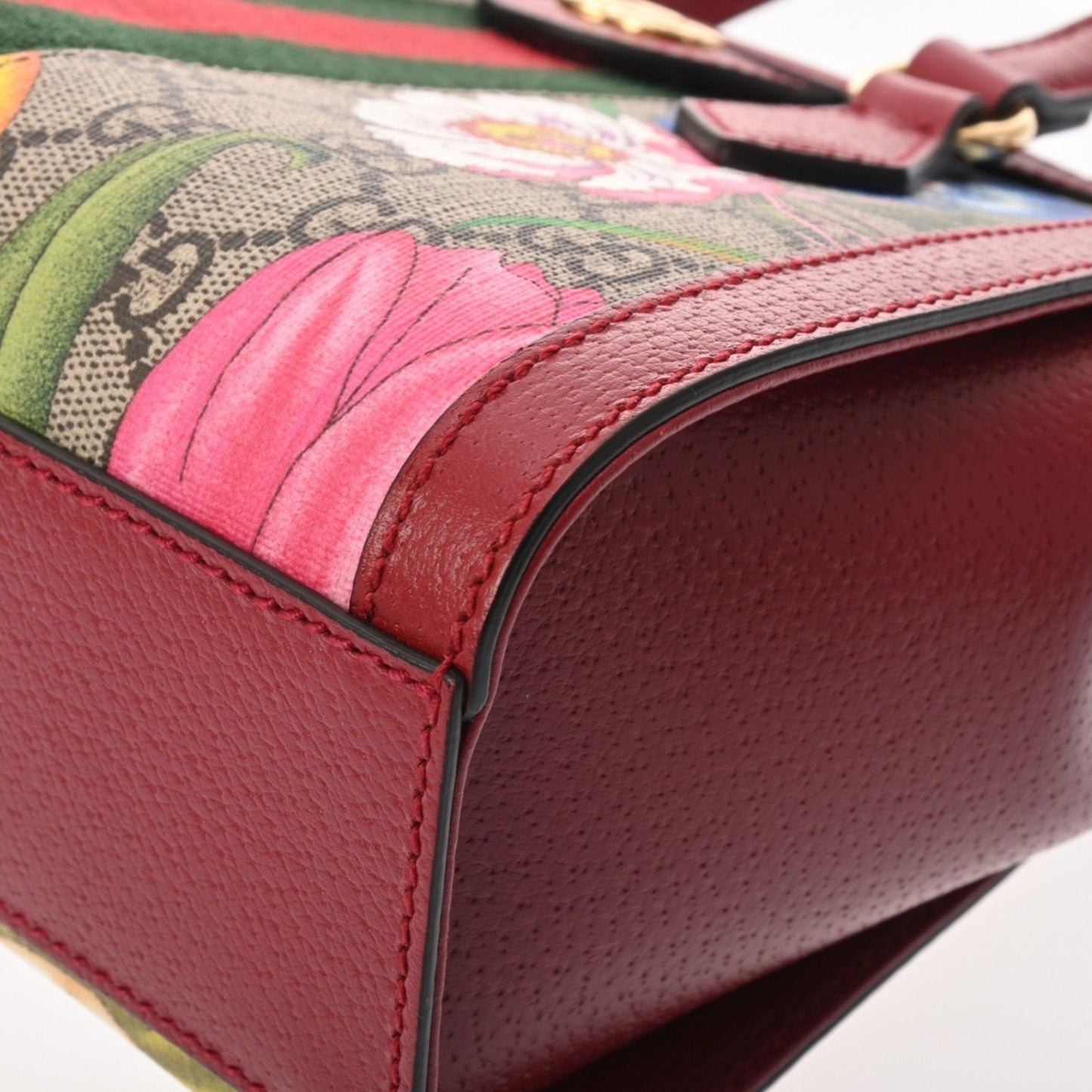 Gucci Multi-Color Red Color Gg Supreme Canvas Leather Handbag