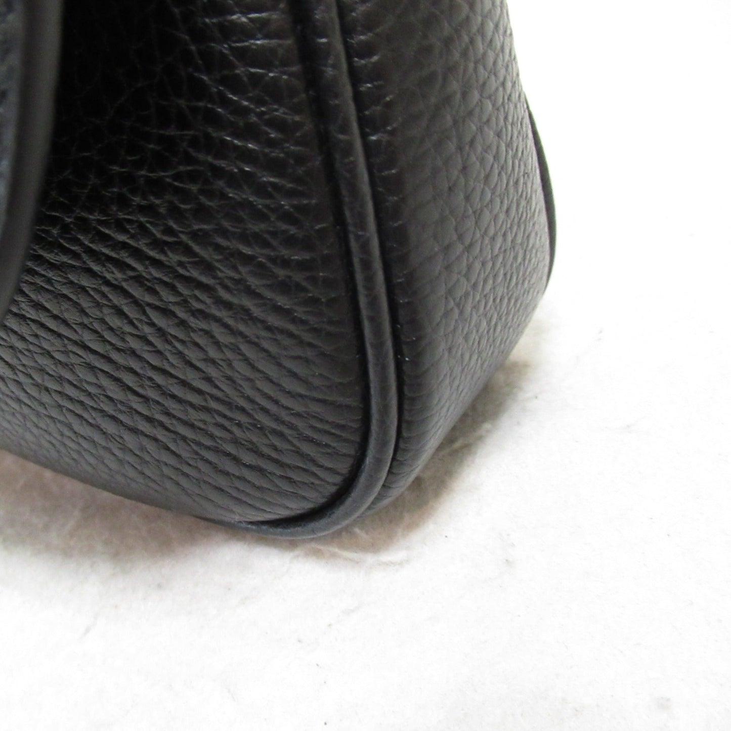 Gucci Black Leather Shoulder Bag