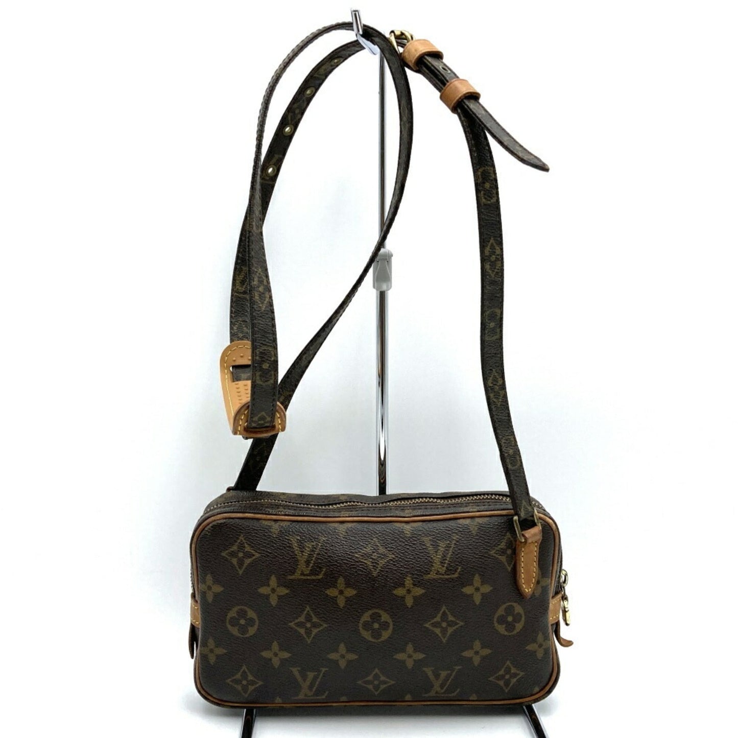 Louis Vuitton Monogram Monogram Pochette Shoulder Bag
